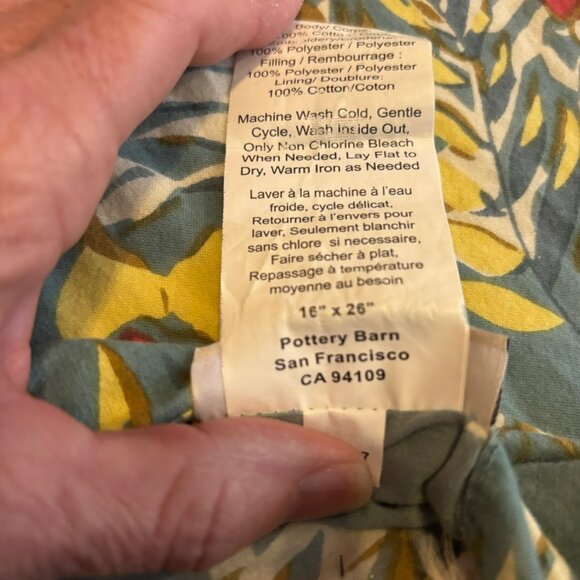 Pottery Barn Floral Quilted Pillow Sham 16" X 26" Cotton/Polyester Blend - Picture 6 of 6